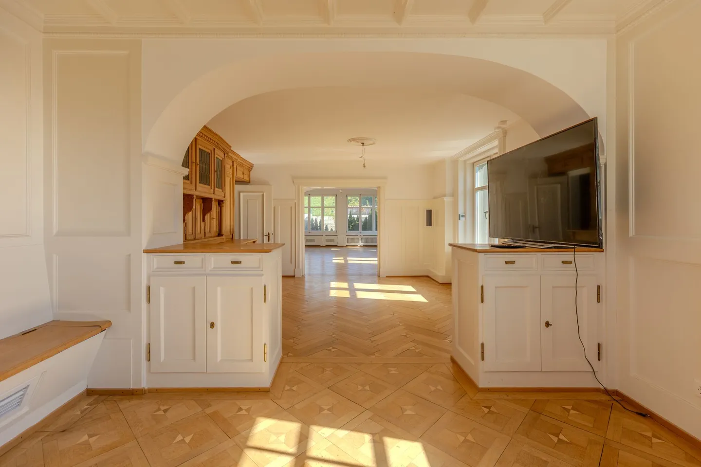 Villa esclusiva - Eleganza senza tempo e potenziale versatile (Regione di Wil SG, Thurgau) - Foto 4 di 10