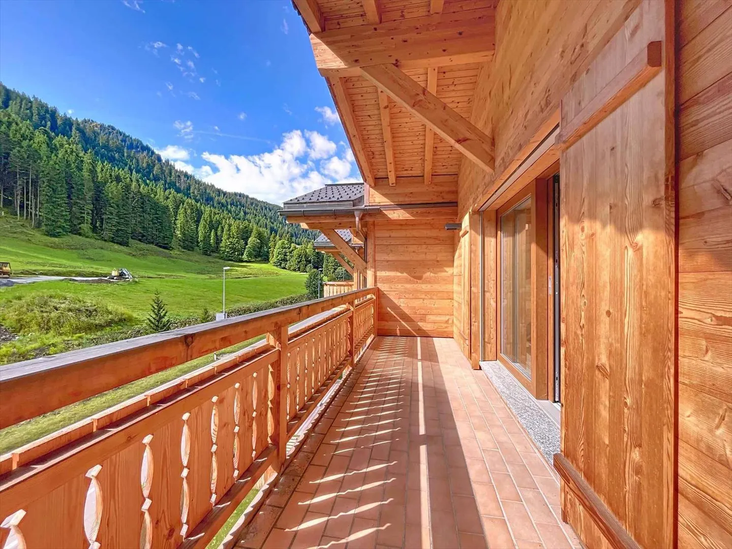 Appartement avec 3,5 pièces et balcon - Photo 2 sur 9