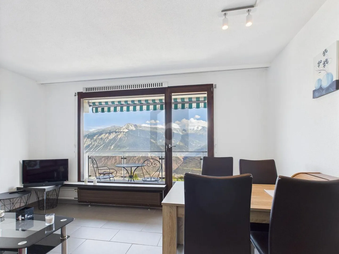 Appartamento in vendita - Foto 4 di 6