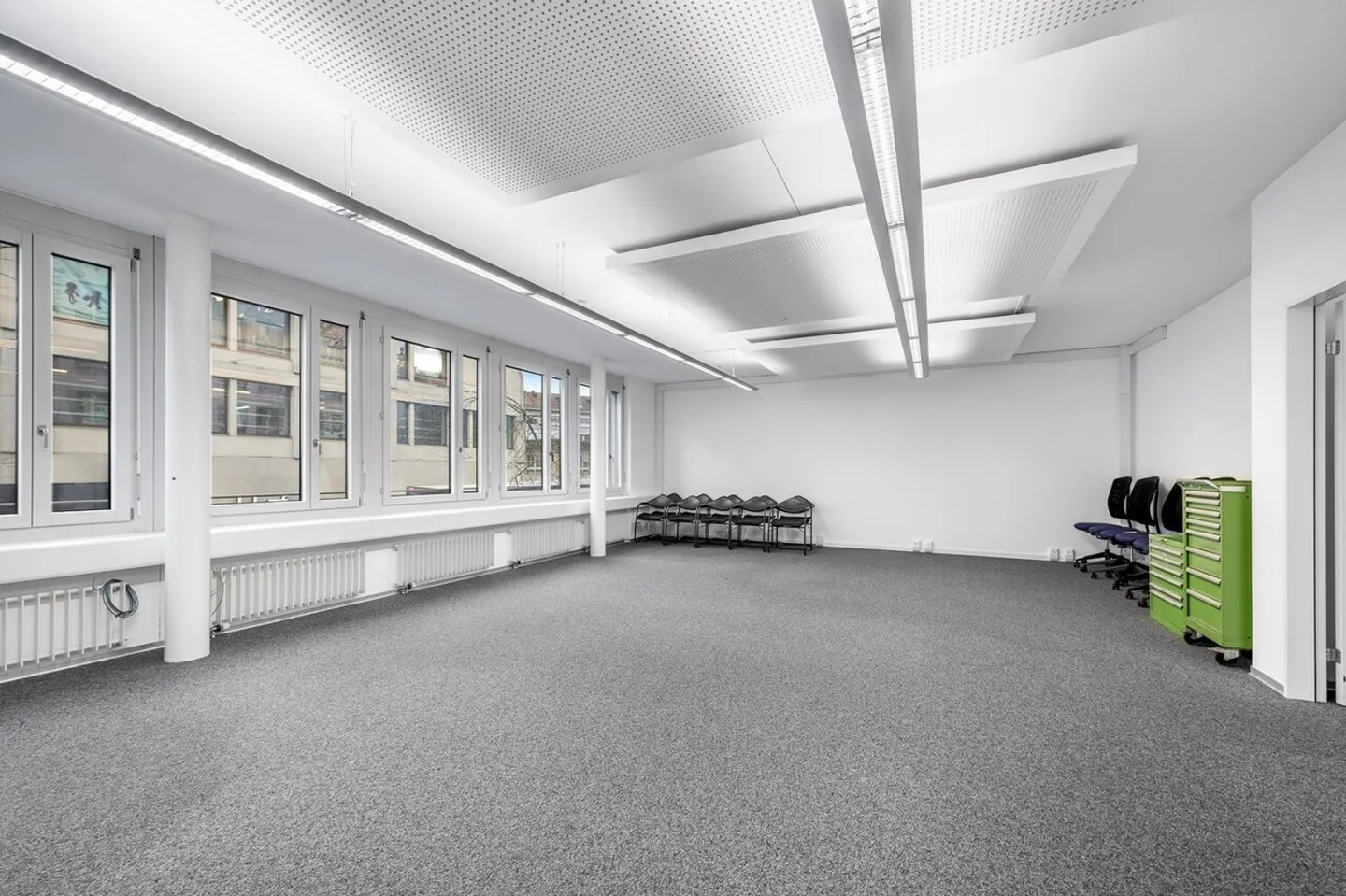 Central Office Space in Winterthur - Near Train Station - Photo 8 of 11