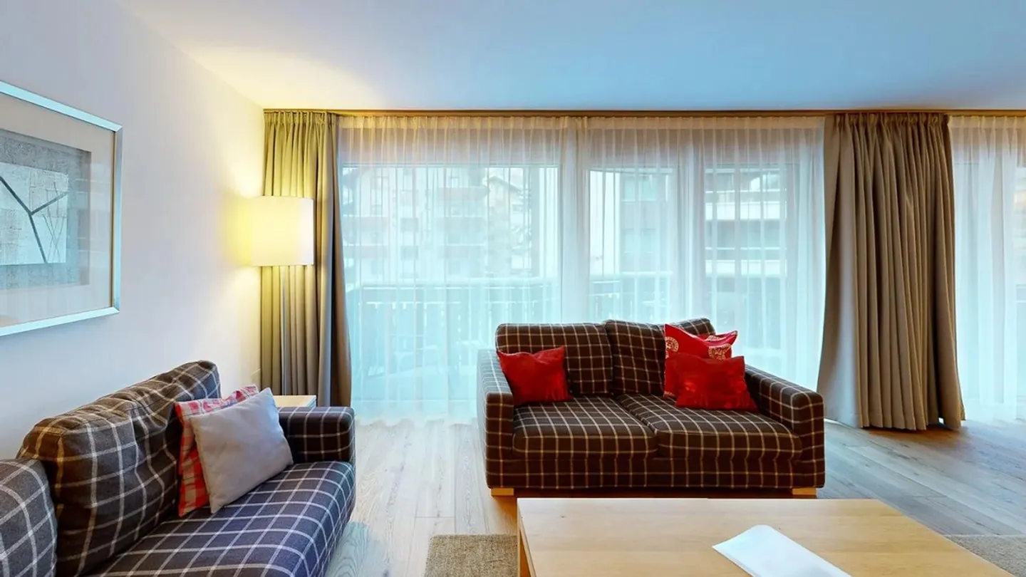 Central living in zermatt ! - Photo 4 of 18