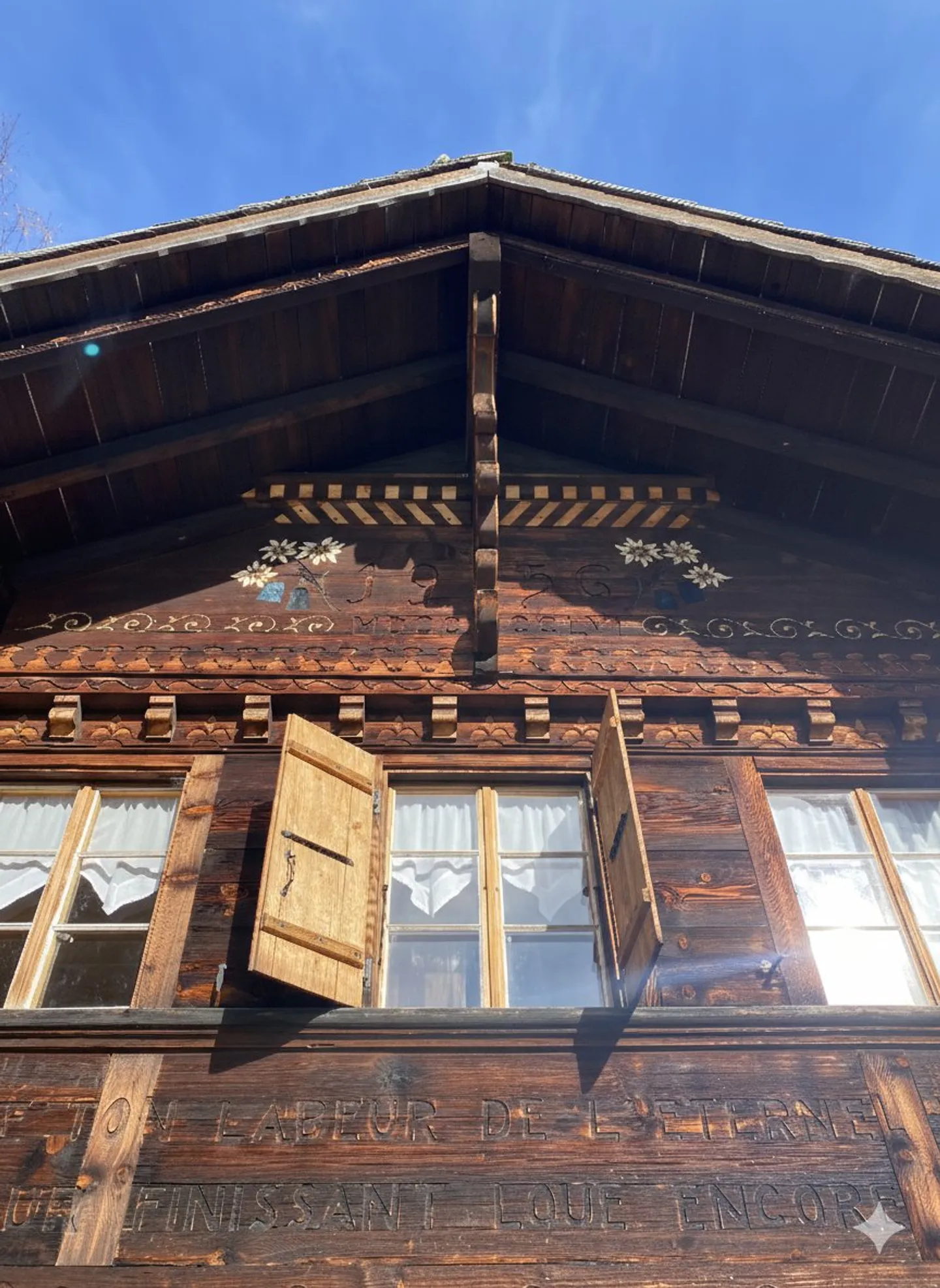 Charming Alpine Chalet in Diablerets - Photo 25 of 27