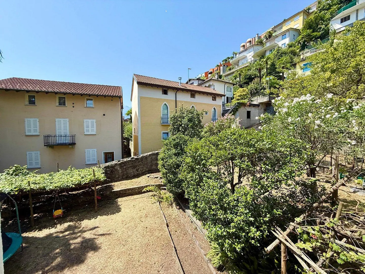 Oasis dans la vieille ville de Locarno - Photo 23 sur 24