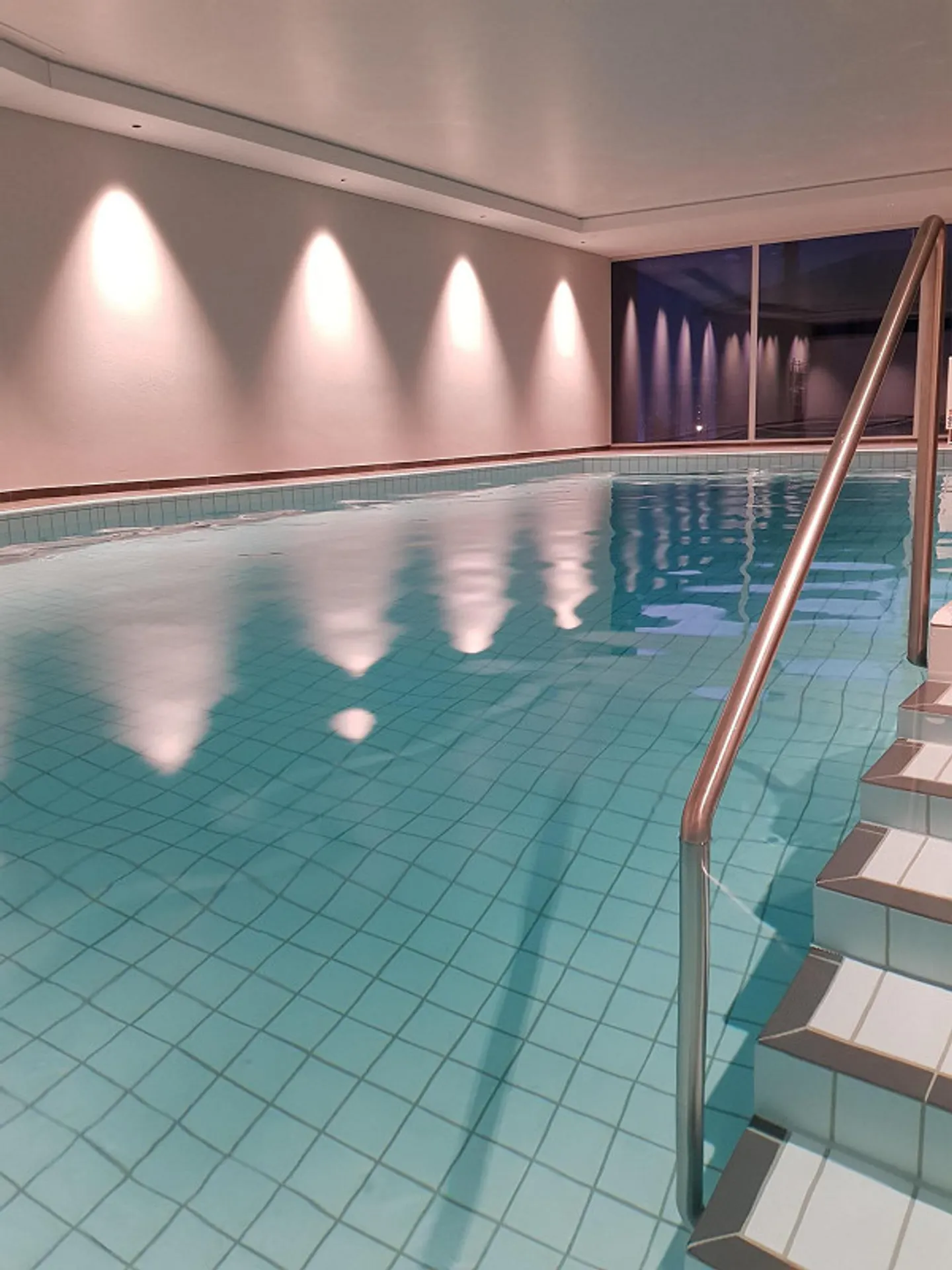 MINUSIO - À vendre 3,5 pièces avec piscine intérieure également résidence secondaire - Photo 20 sur 24