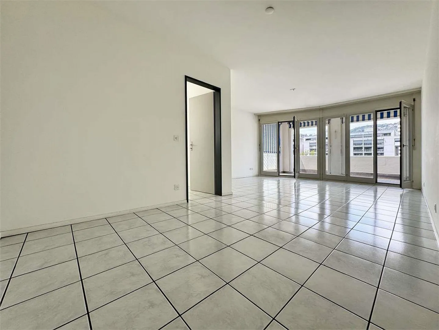 Appartamento 3.5 locali a Pregassona con giardino - Foto 3 di 8