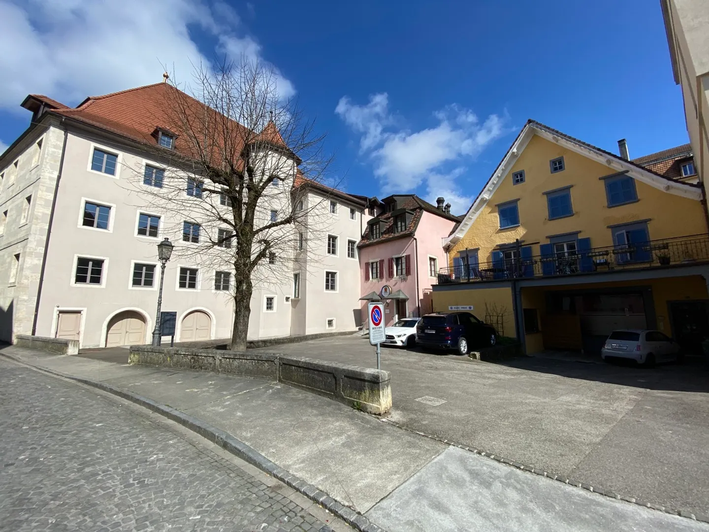 Gebäude mit 5 Wohnungen und einer Gewerbefläche. - Foto 14 von 15