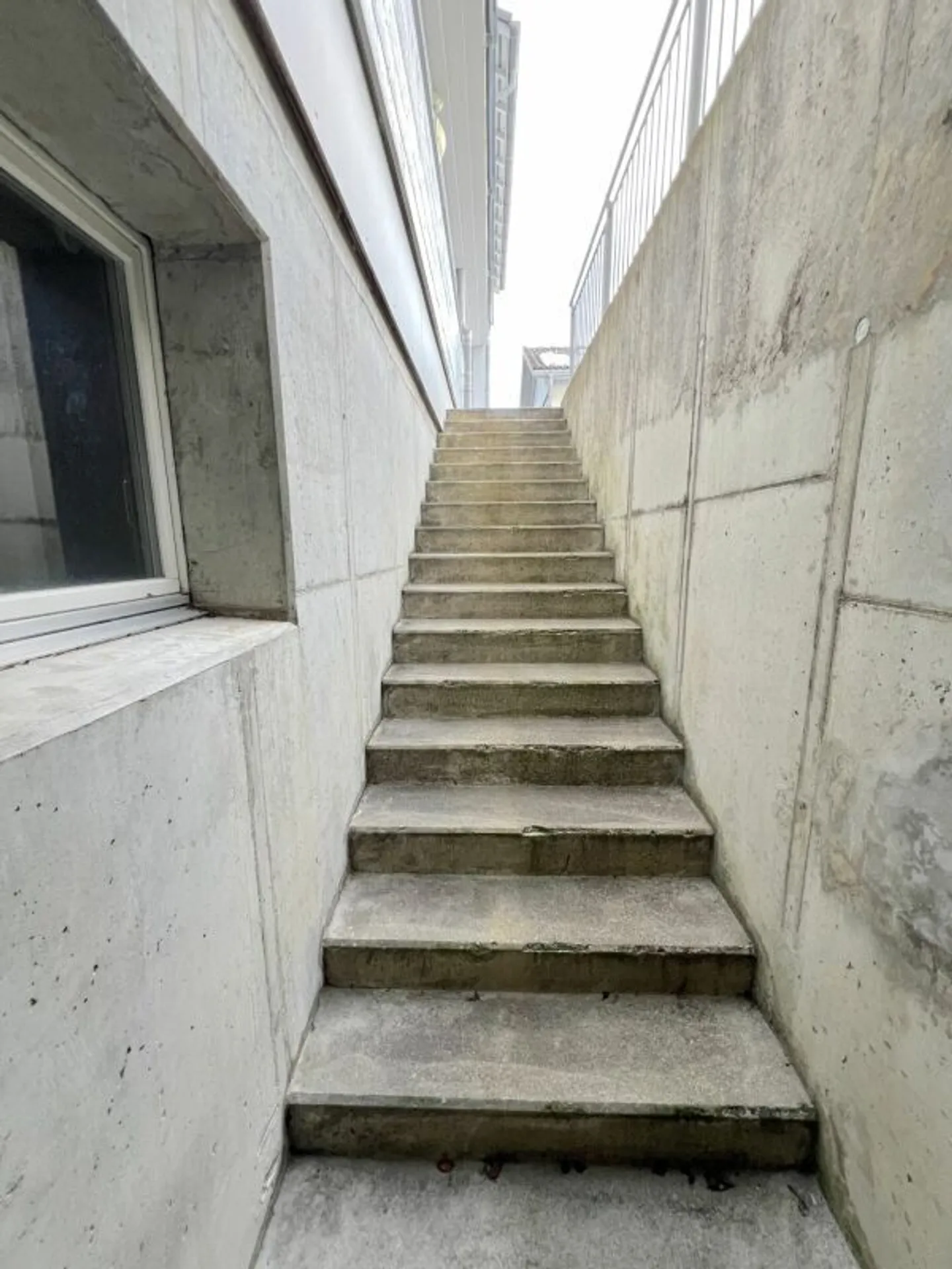 ATELIER, MAGAZZINO O STANZA HOBBY - Foto 5 di 6