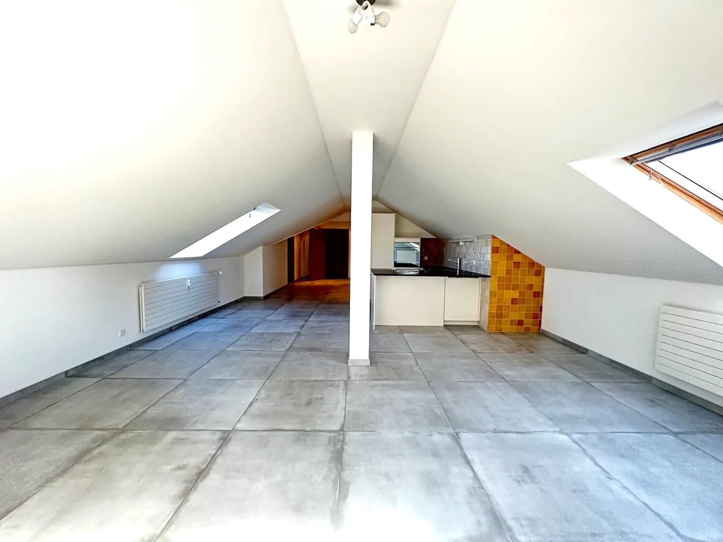 Great, modern and very cozy penthouse apartment - Photo 2 of 12