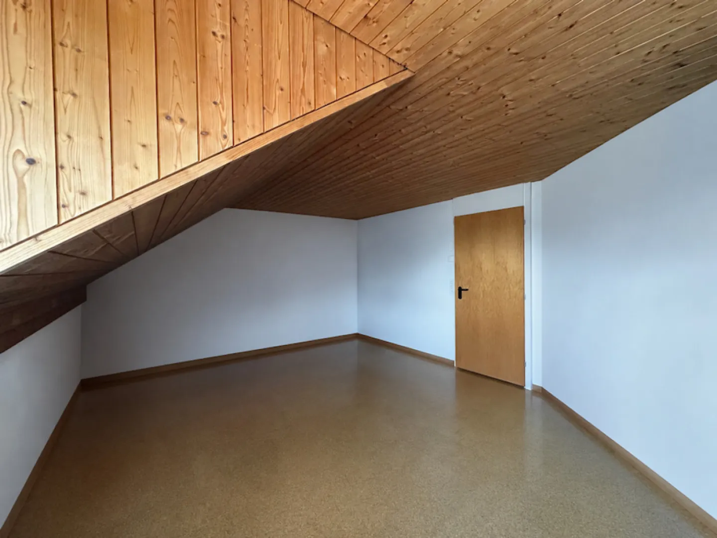 Hübsches Reihenmittelhaus mit einmaliger Aussicht - Foto 10 von 14