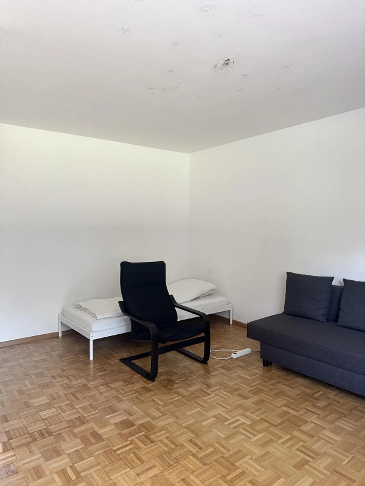 Charmante Wohnung in Binningen - Foto 2 von 12