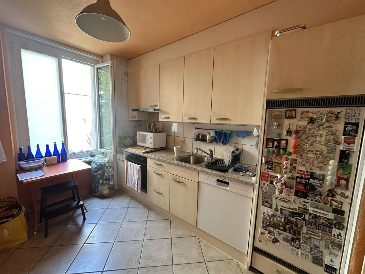 Bienne, bel appartamento di 3 stanze al piano terra, garage - Foto 5 di 10