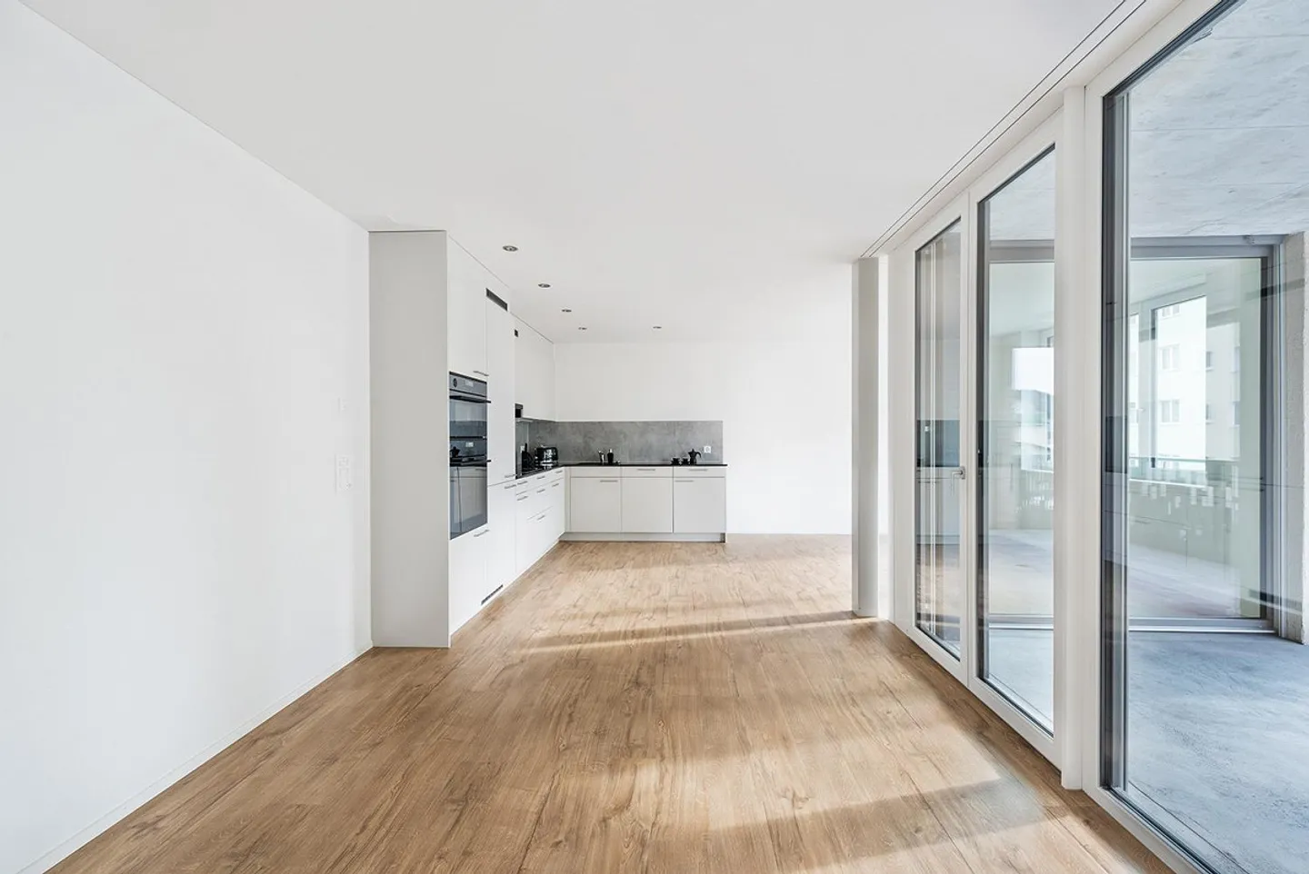 Top modern apartment near highway access - Photo 3 of 8