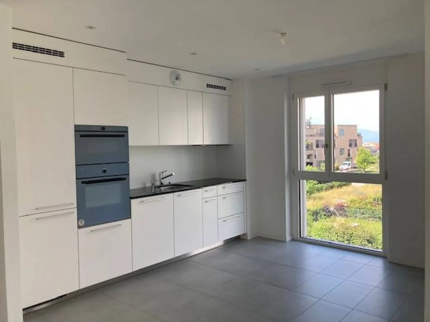 Charmante Wohnung in Estavayer - Foto 2 von 6