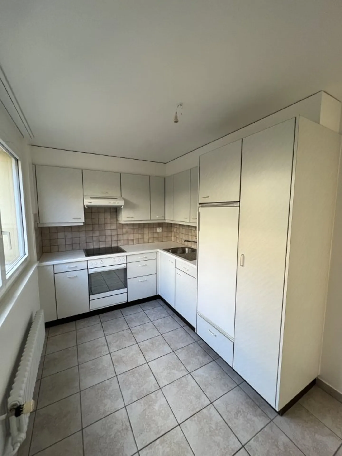 02121 - Appartement 3 pièces - Suchiez 21 - NEUCHATEL - Photo 5 sur 5