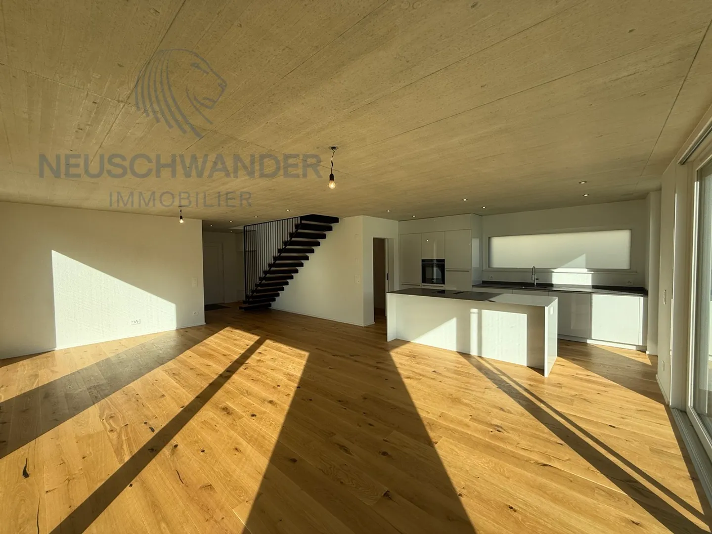 Sonnige Lage für diese moderne Villa im Herzen der Natur - Foto 2 von 25