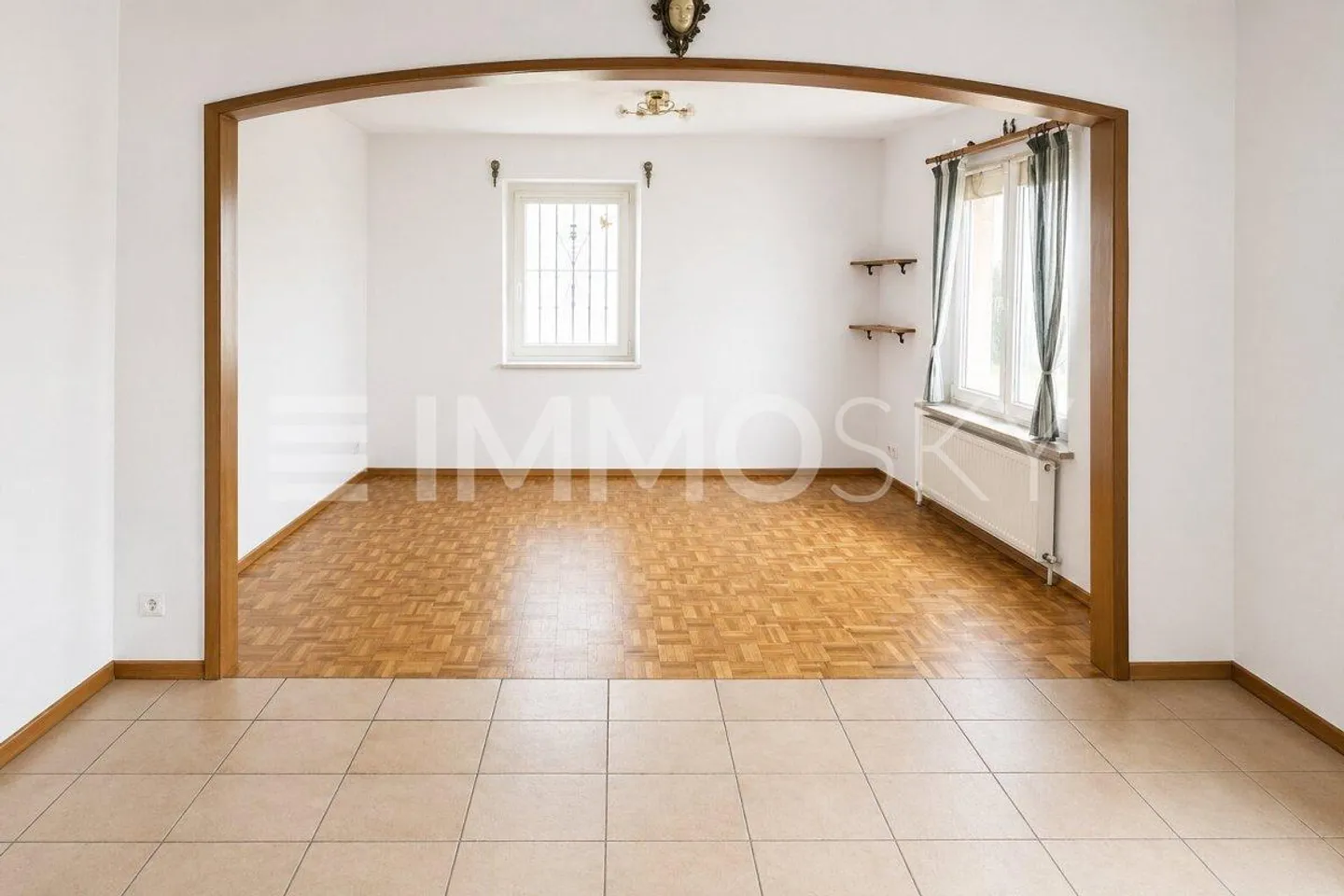 Affascinante casa con giardino e spazio per lo sviluppo - Foto 3 di 5