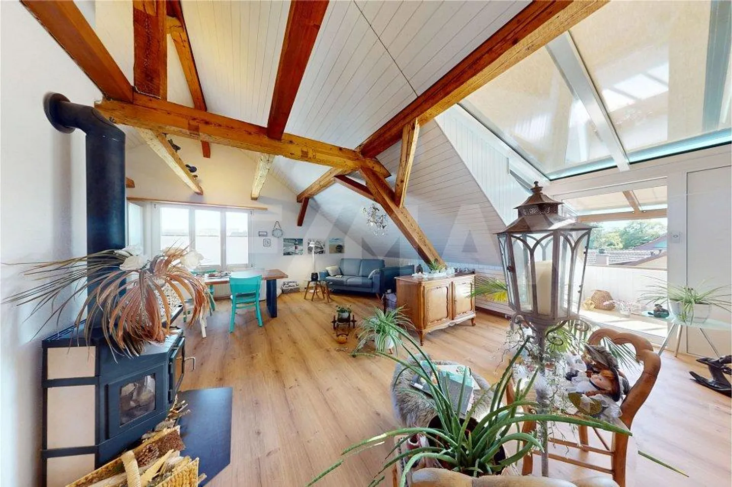 Clever investiert: Dreifamilienhaus in Aarberg mit Atelier und Garten - Foto 3 von 13
