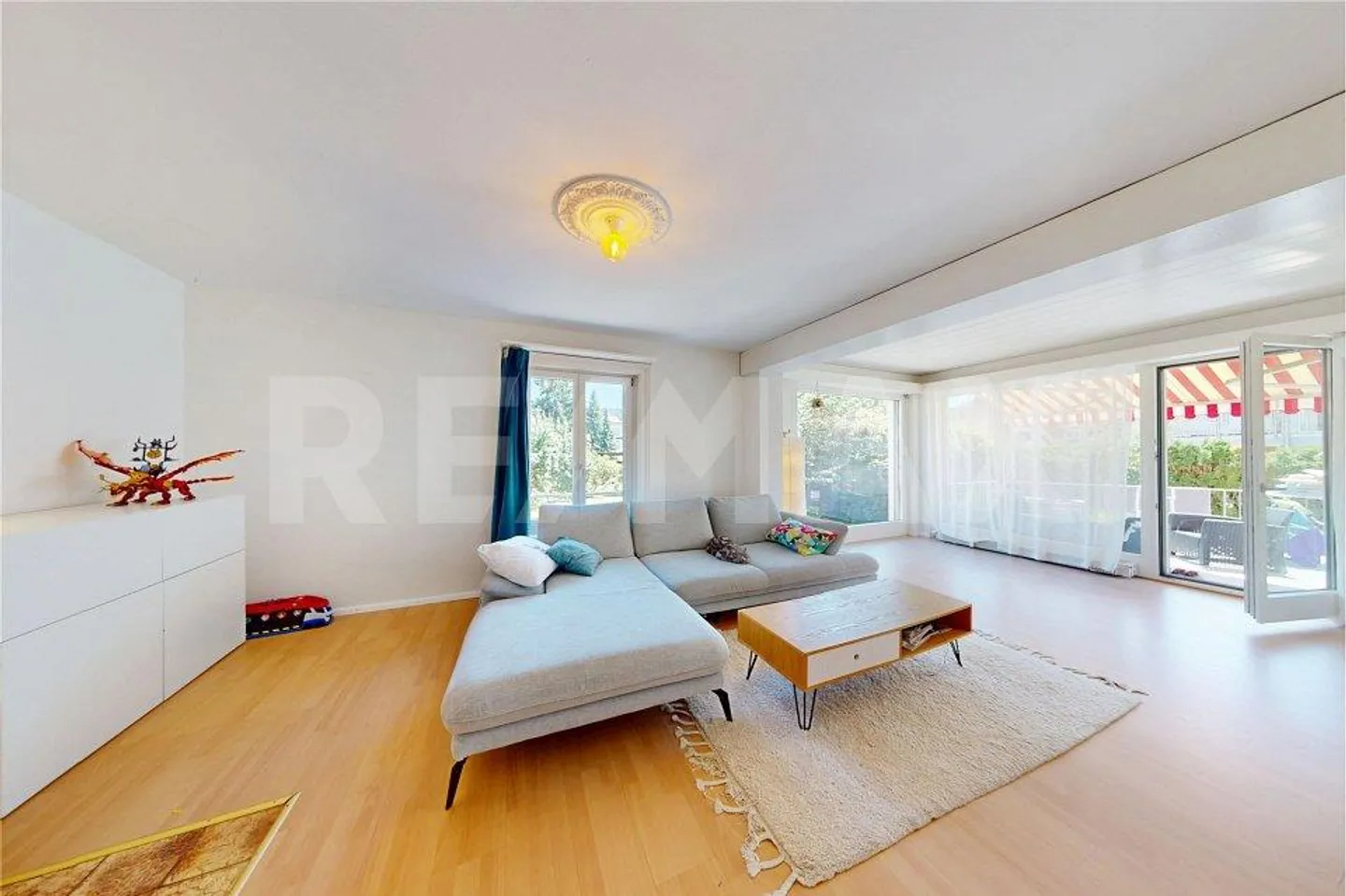 Clever investiert: Dreifamilienhaus in Aarberg mit Atelier und Garten - Foto 5 von 13