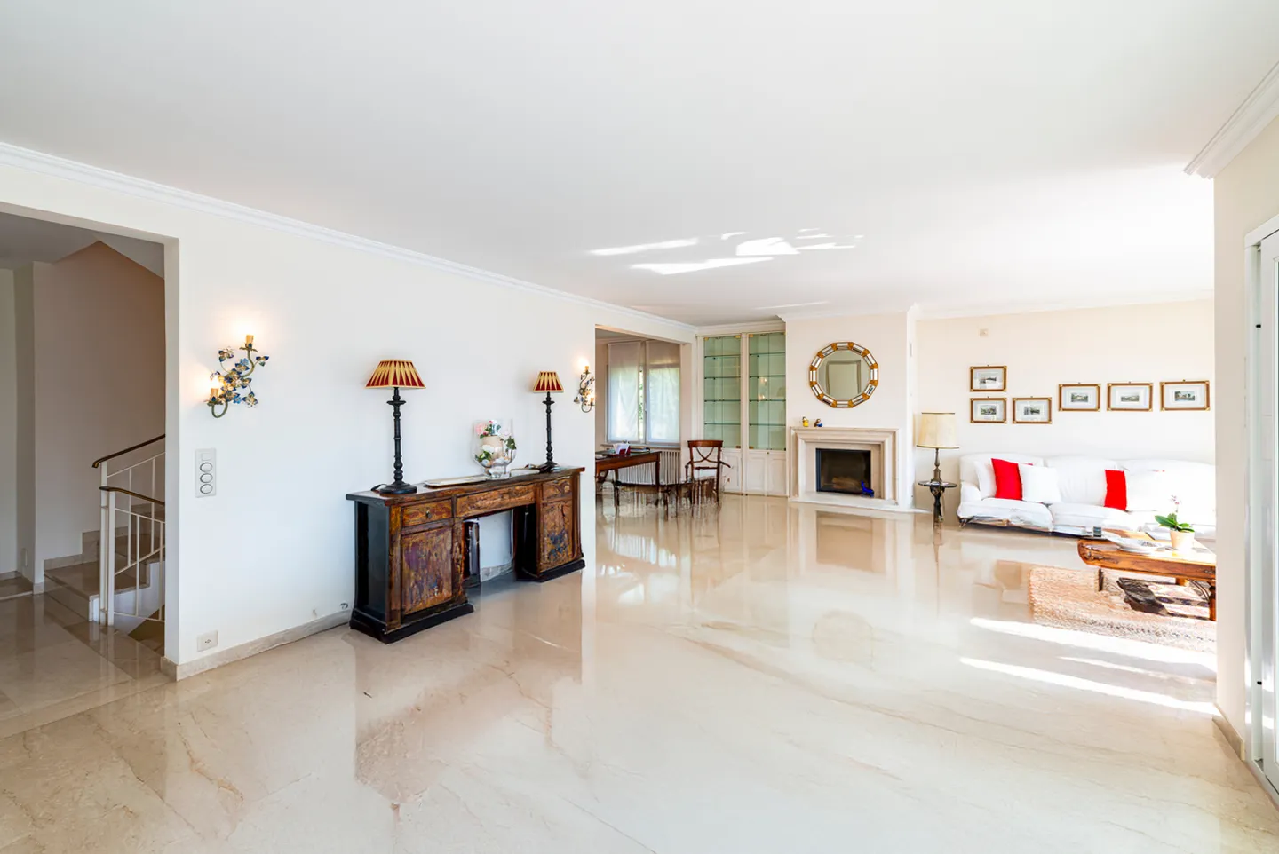 6.5 Room villa - Photo 12 of 16