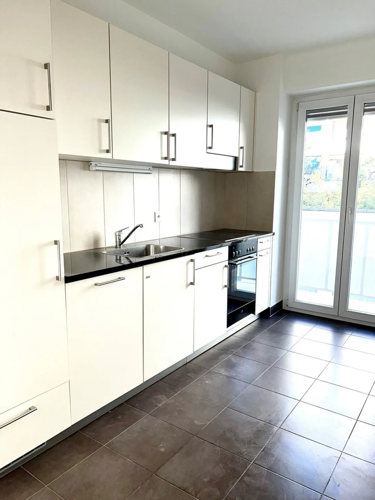 2 camere a 5 minuti dal centro di Losanna - Foto 2 di 6