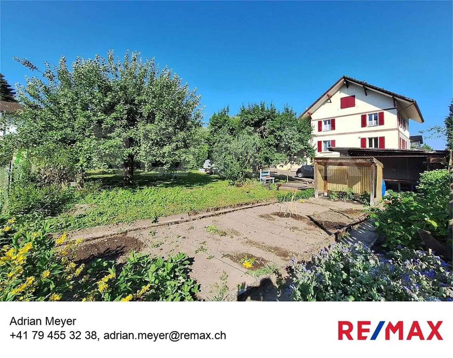 Clever investiert: Dreifamilienhaus in Aarberg mit Atelier und Garten - Foto 1 von 13