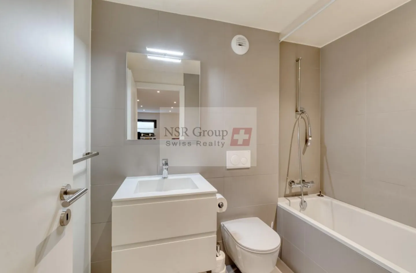 DA AFFITTARE? MAGNIFICA CASA NUOVA DI 7 STANZE - Foto 12 di 20
