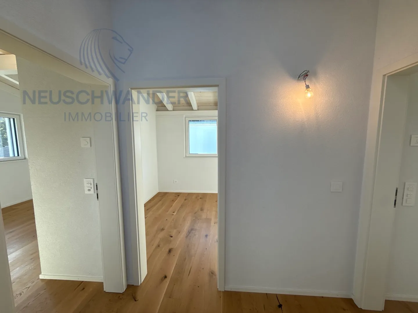 Sonnige Lage für diese moderne Villa im Herzen der Natur - Foto 24 von 25