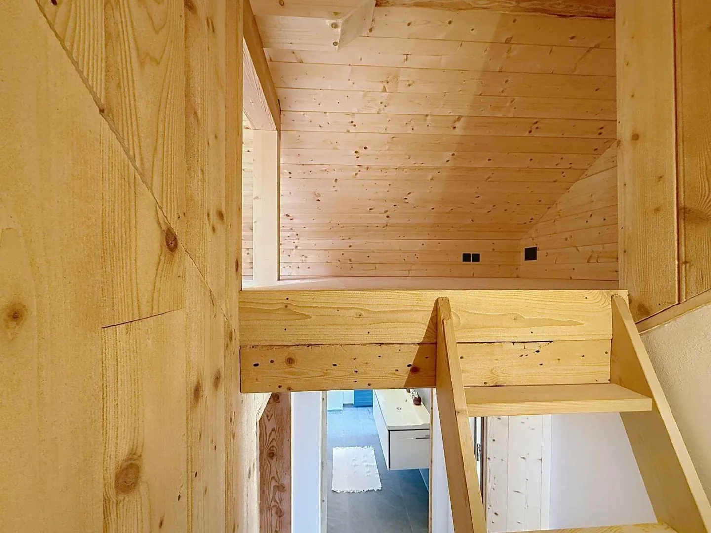 Charmante 3 1/2 Zimmer Dachwohnung im Herzen von Randa - Foto 7 von 8