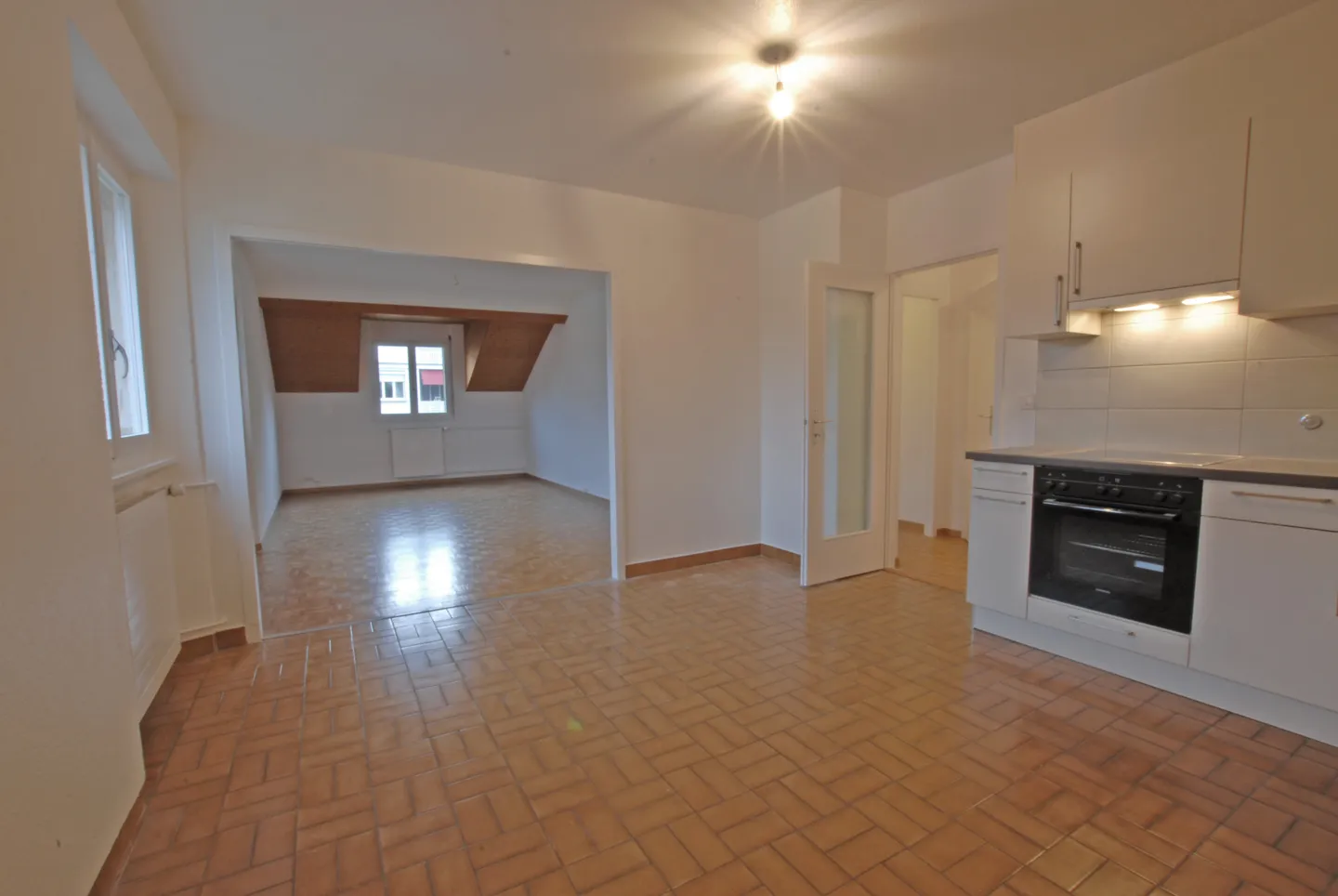 Charmant Appartement Attique - Photo 1 sur 7