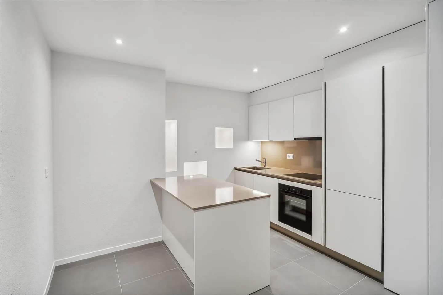 Neues Appartement in Fribourg - Foto 5 von 13