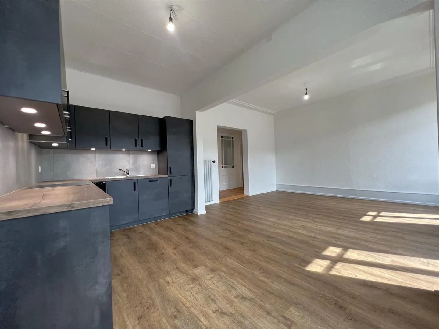 St-Imier, bel immeuble locatif de 16 app. et 7 garages - Photo 4 sur 11