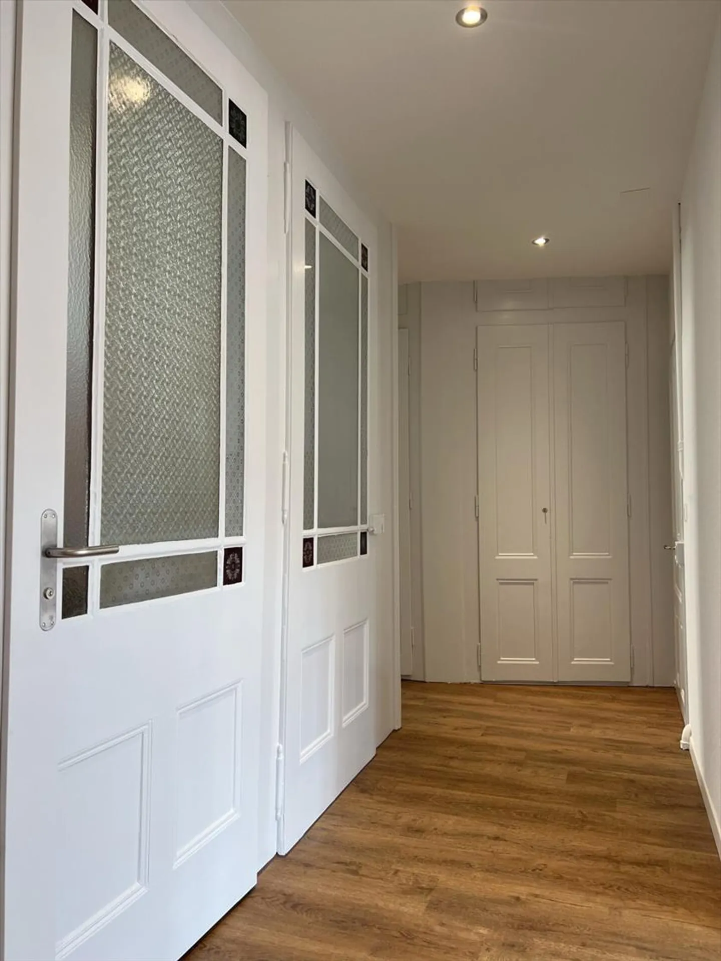 St-Imier, bel immeuble locatif de 16 app. et 7 garages - Photo 5 sur 11