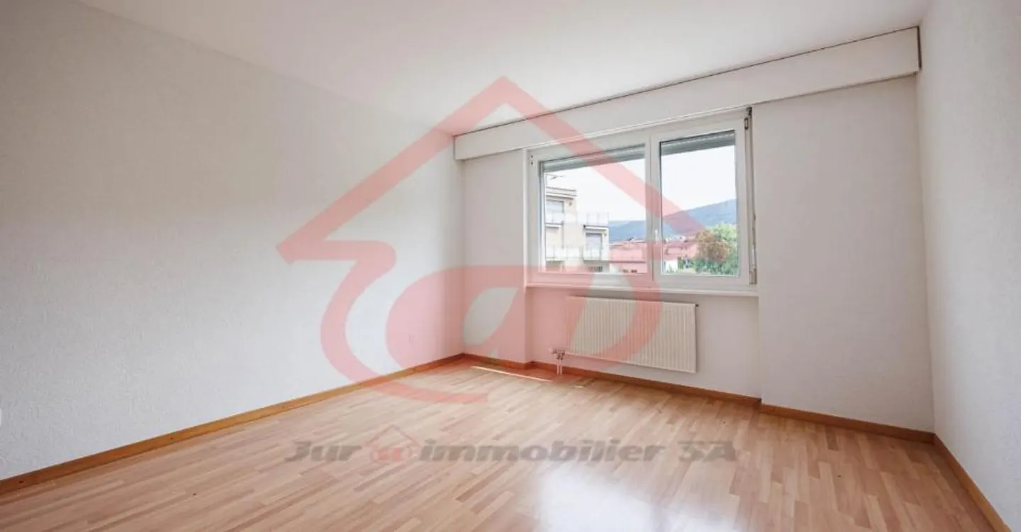 Bright 4.5 Room Apartment - Photo 16 of 16