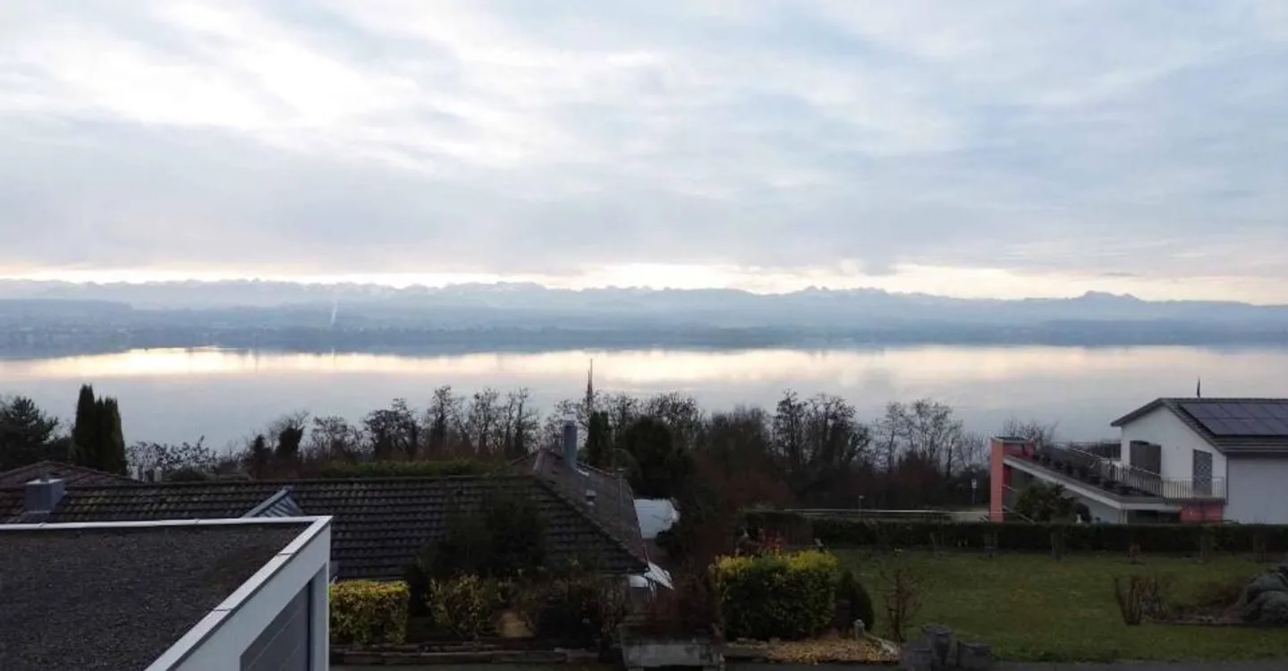 Einzigartiges Grundstück mit Seeblick - Foto 8 von 9