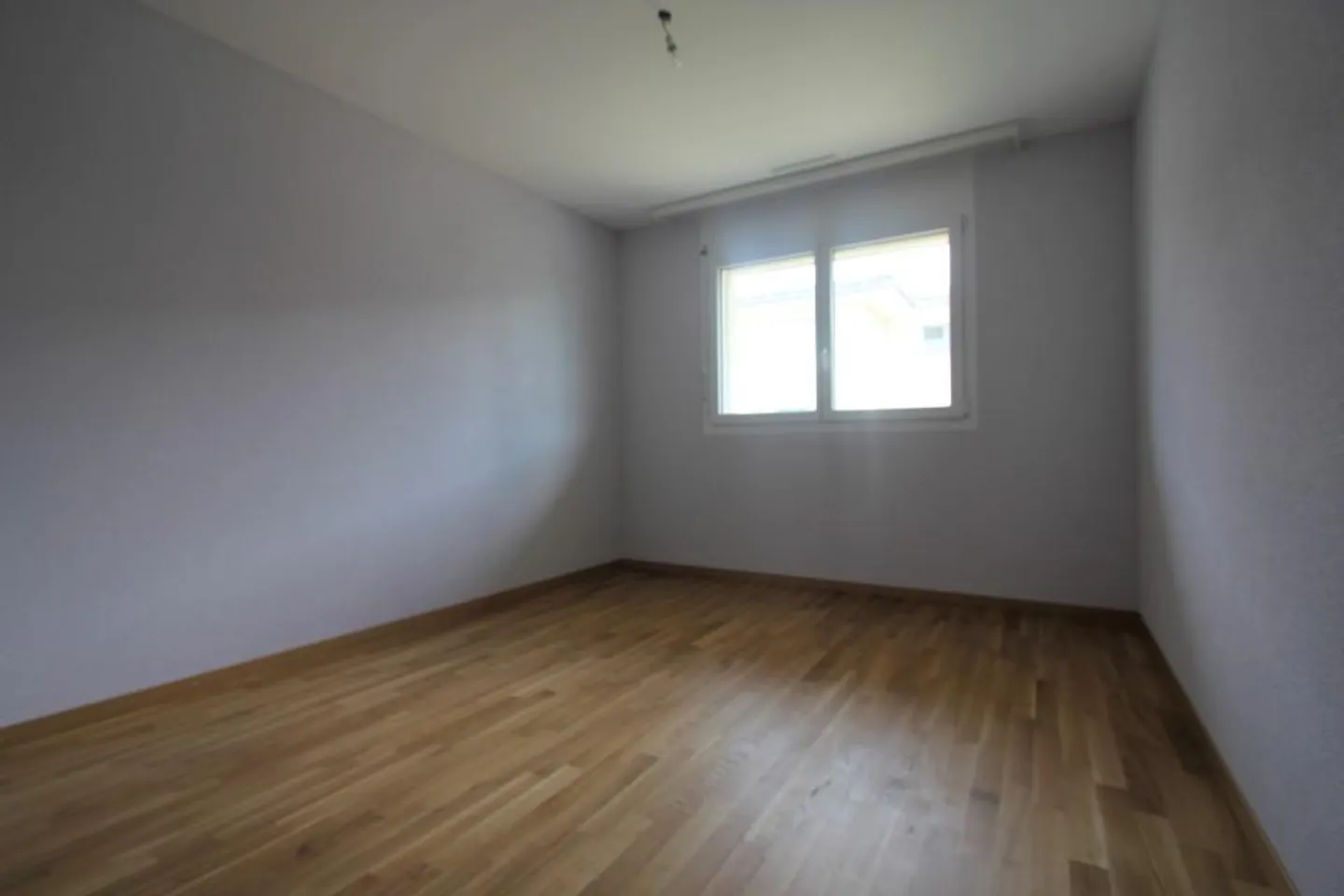 Modern Apartments with Terrace - Photo 6 of 9