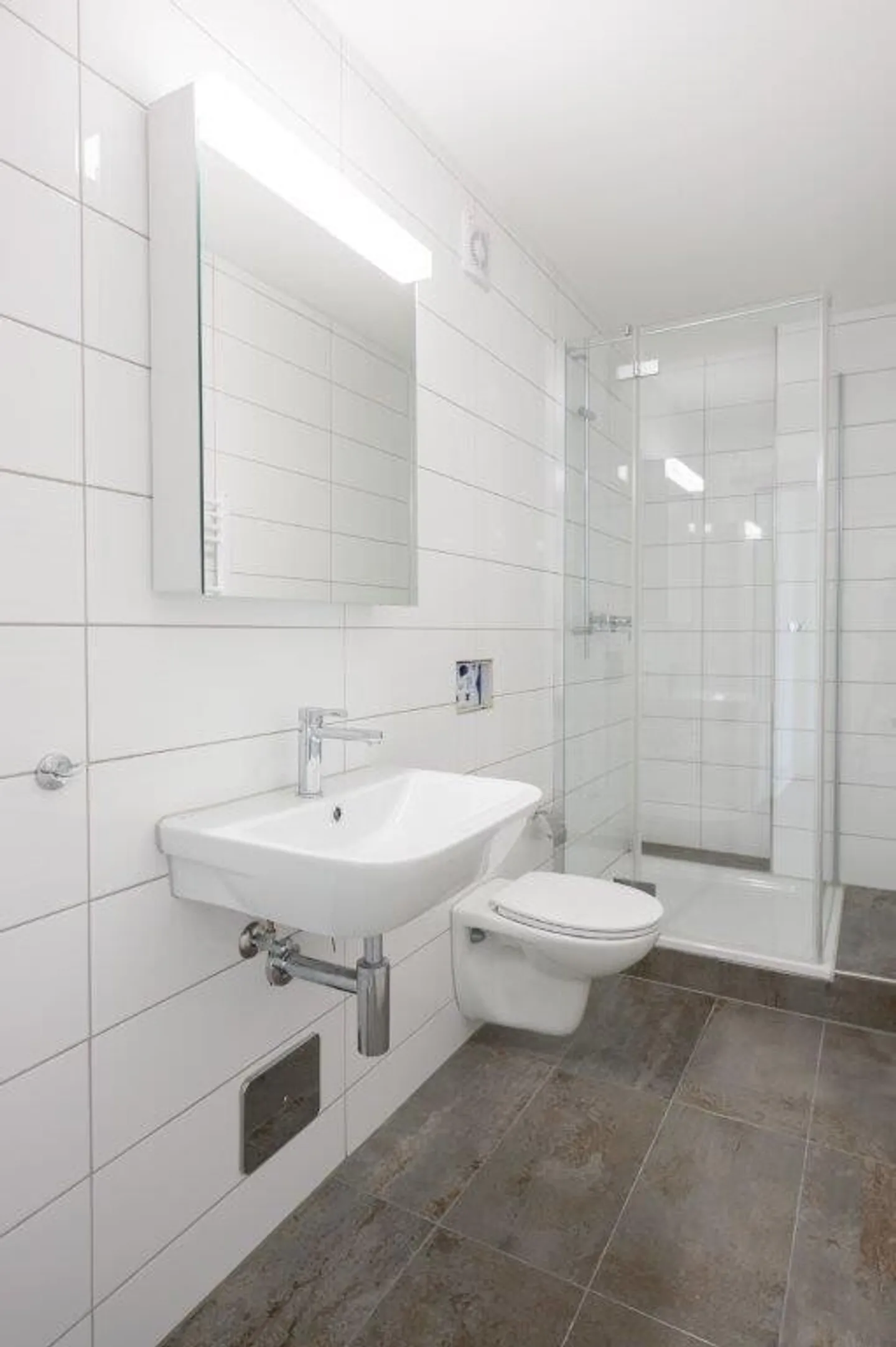 Your dream home awaits! Spacious new building complex for first rental - Photo 7 of 7