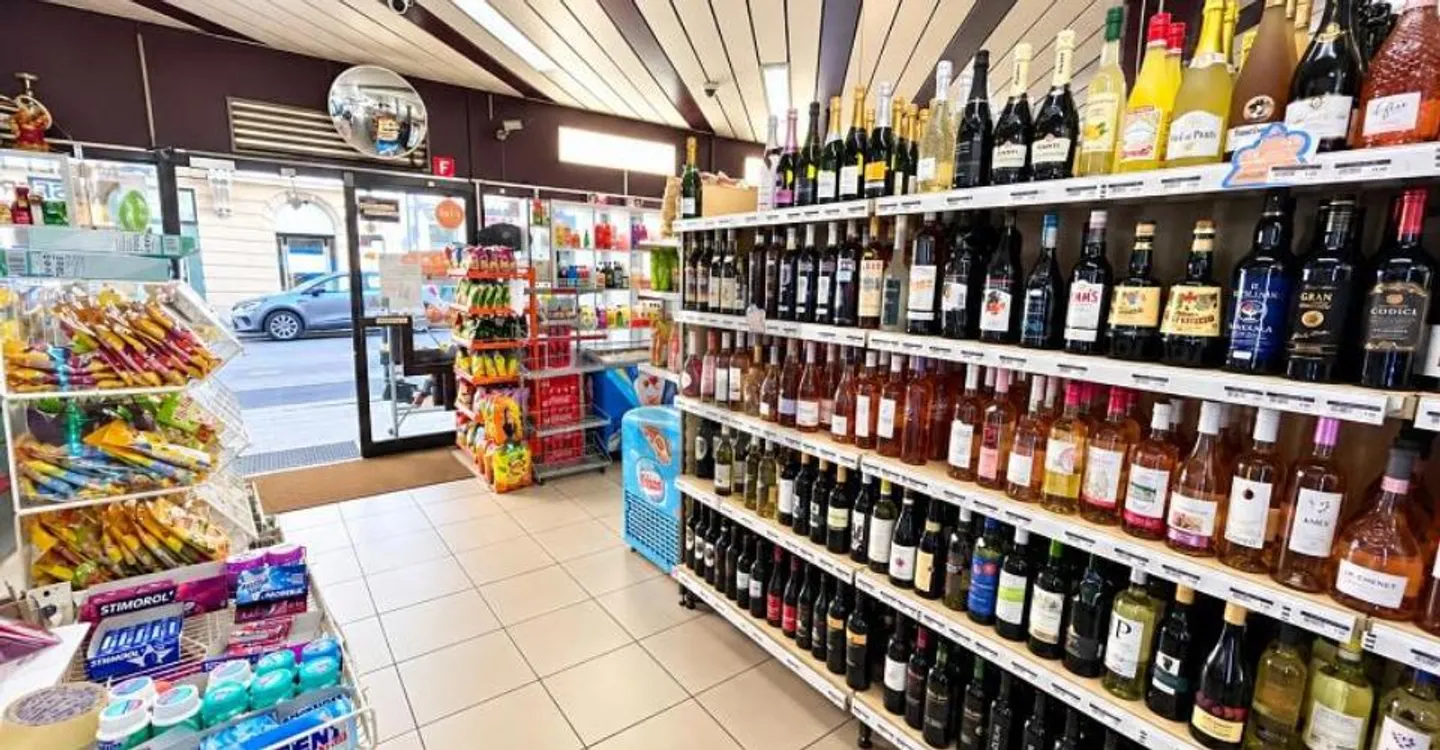 Épicerie Centrale à Montreux - Photo 5 sur 6