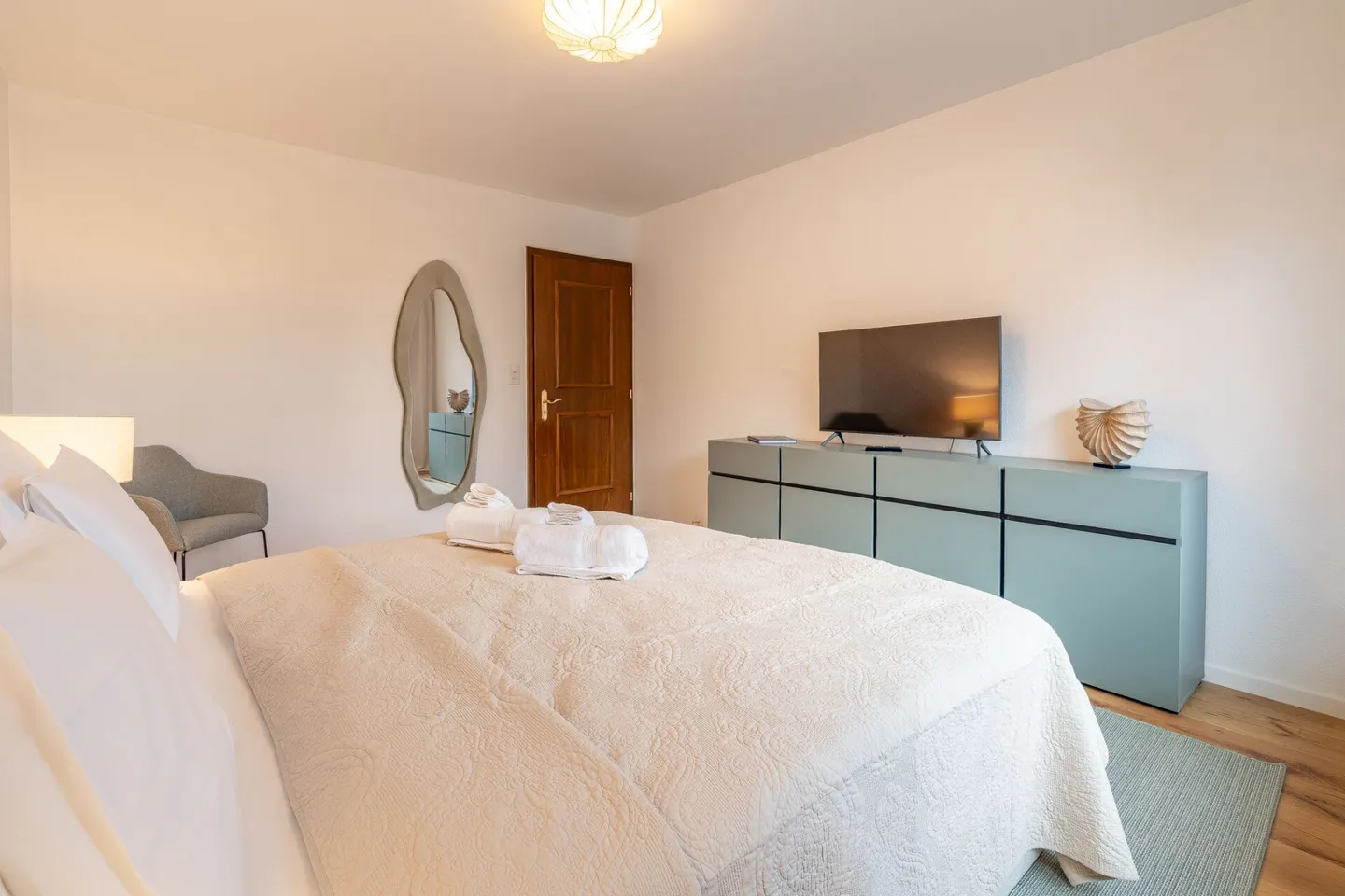 Stylish 3.5-room apartment with balcony and lake view in Kilchberg - Furnished & available immediately - Photo 13 of 31