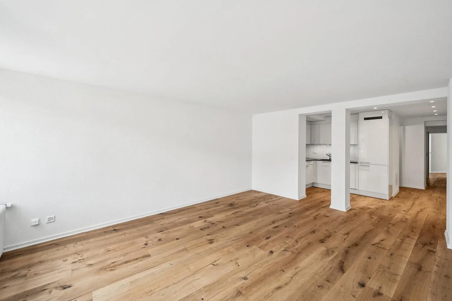 Appartamenti completamente ristrutturati, moderni e luminosi in affitto! - Foto 4 di 11