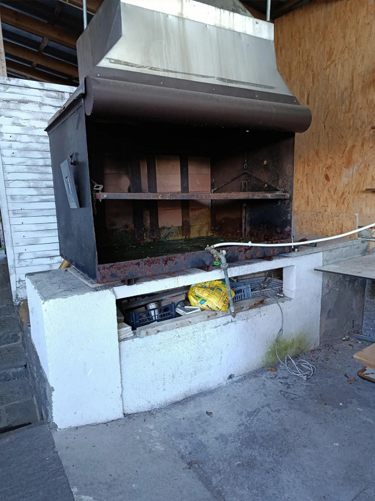 SAN NAZZARO - Property for sale with restaurant and 2 apartments - Photo 18 of 19