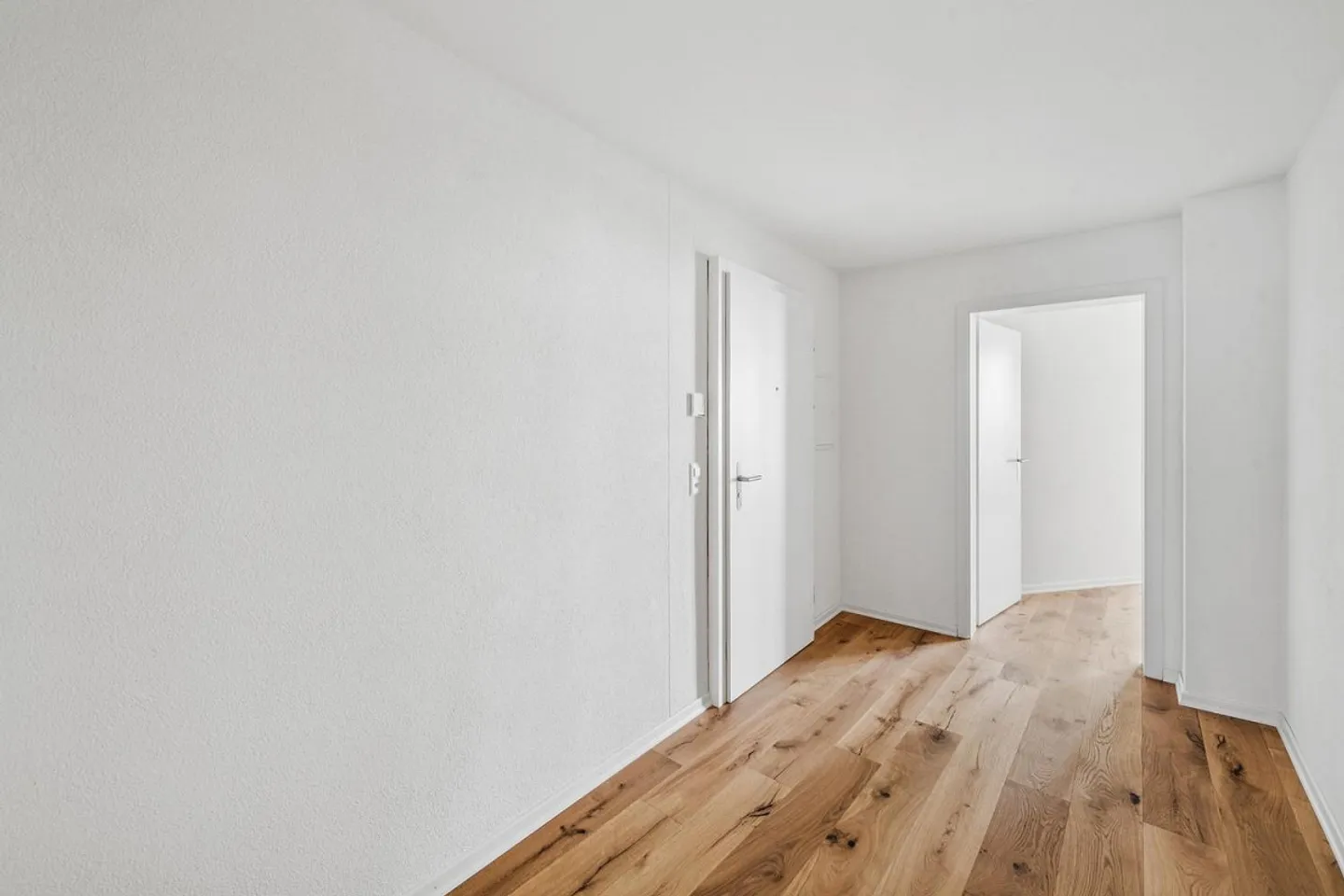 Appartamenti completamente ristrutturati, moderni e luminosi in affitto! - Foto 9 di 11