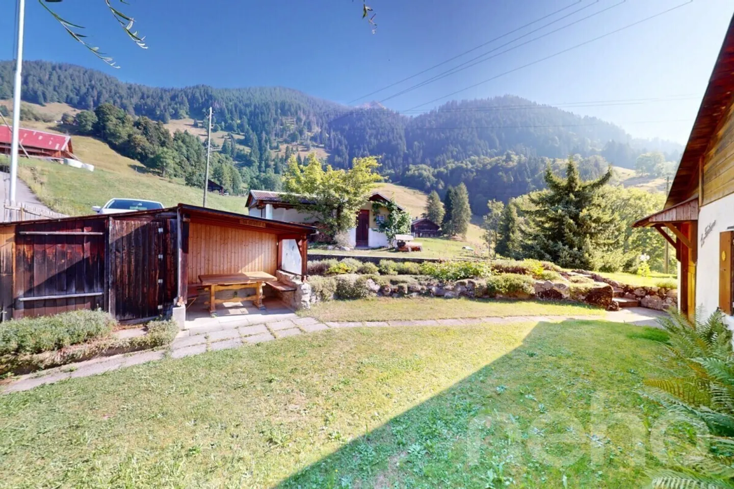 Helles Chalet mit atemberaubendem Bergblick - Foto 1 von 12
