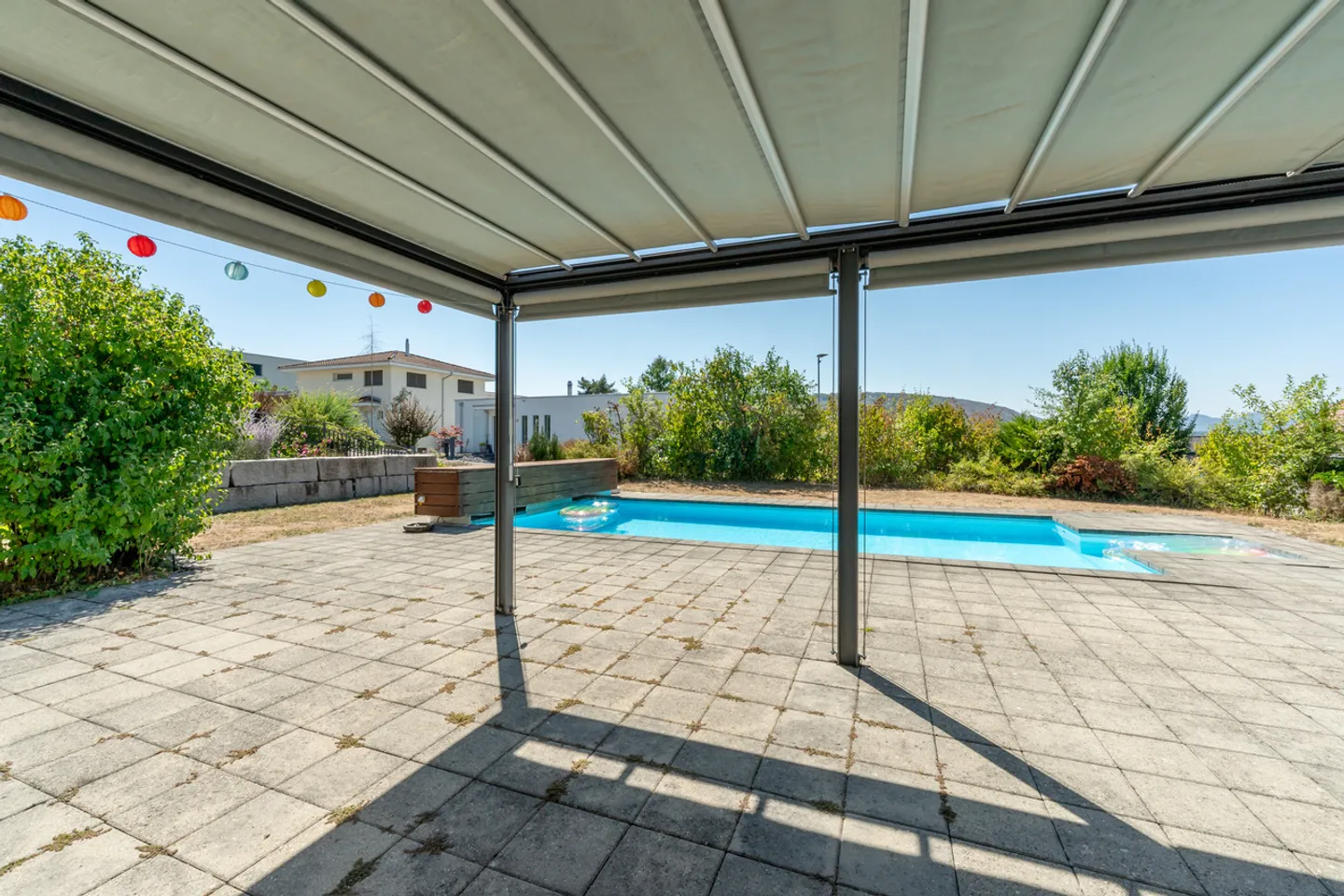 Grosszügiges, gepflegtes Landhaus an Toplage - mit Pool - Photo 3 of 11