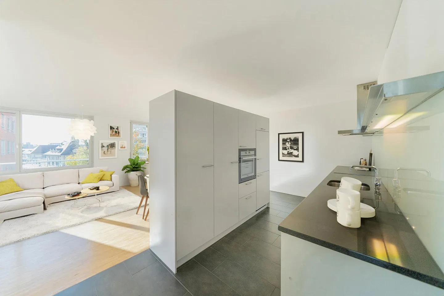 Belle appartement de 3,5 pièces au rez-de-chaussée élevé avec loggia - Photo 2 sur 6