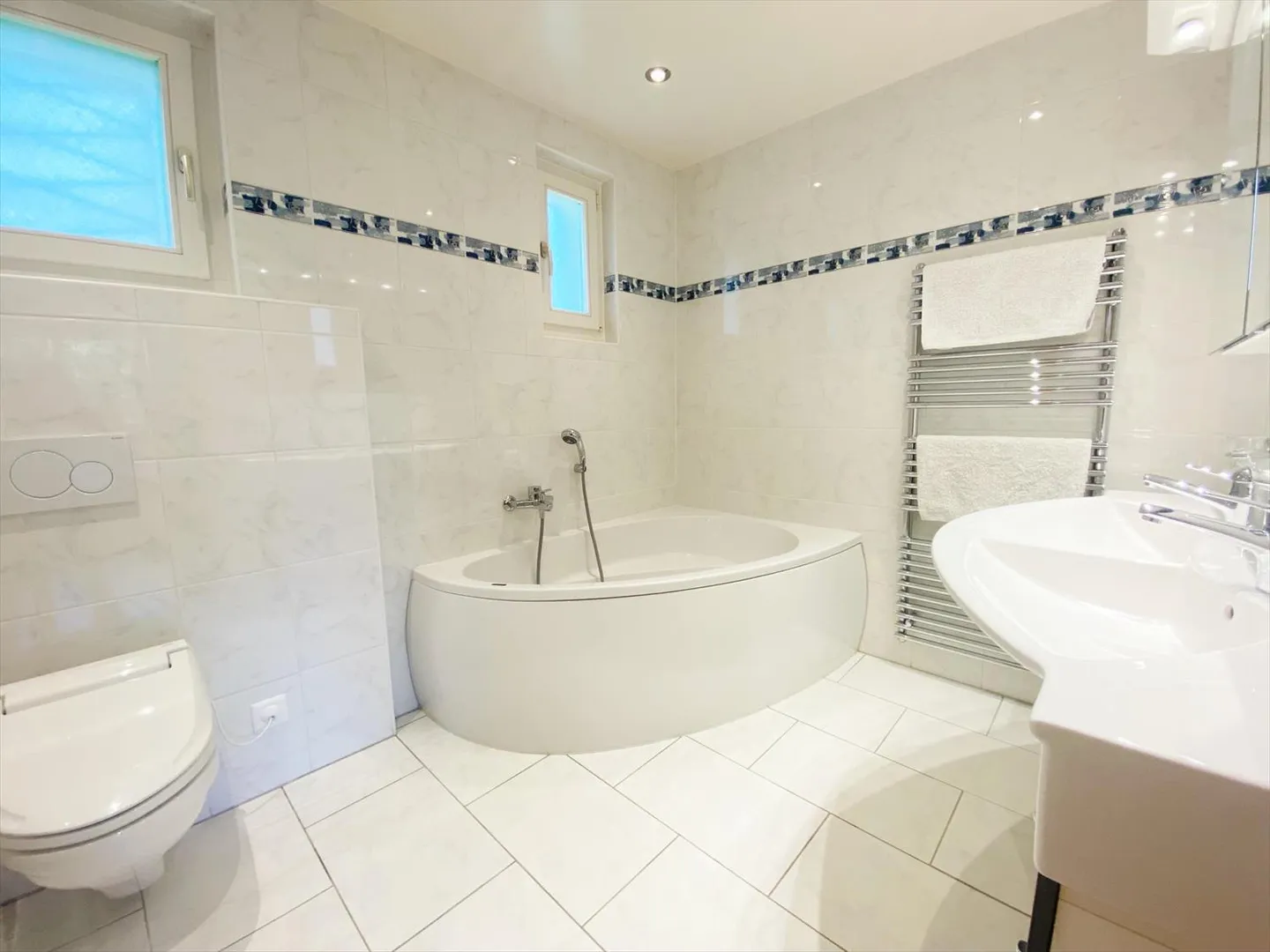 5-Zimmer-Haus - Foto 4 von 10