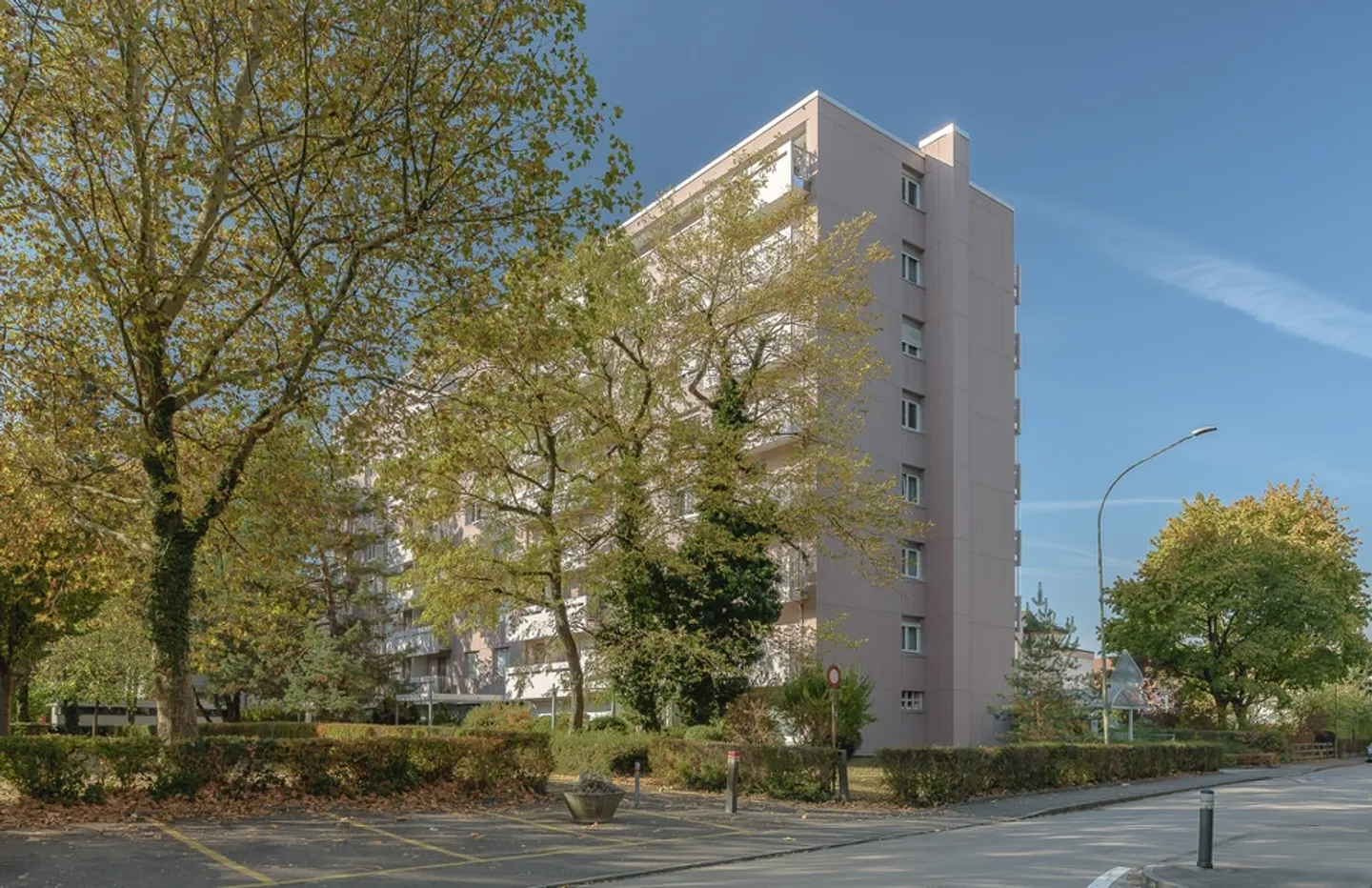 Vivere Rappresentativo Sopra i Tetti di Birsfelden - Foto 1 di 12