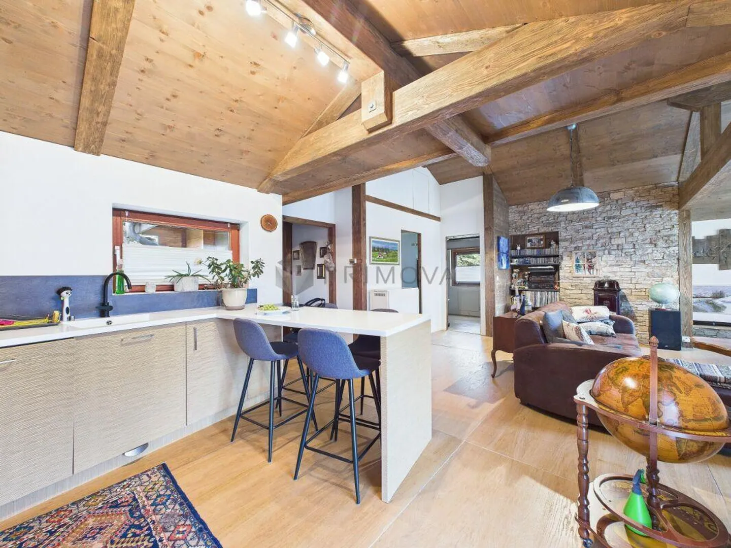 Where Dreams Dwell. Stylish Chalet with Panoramic View - Photo 3 of 10