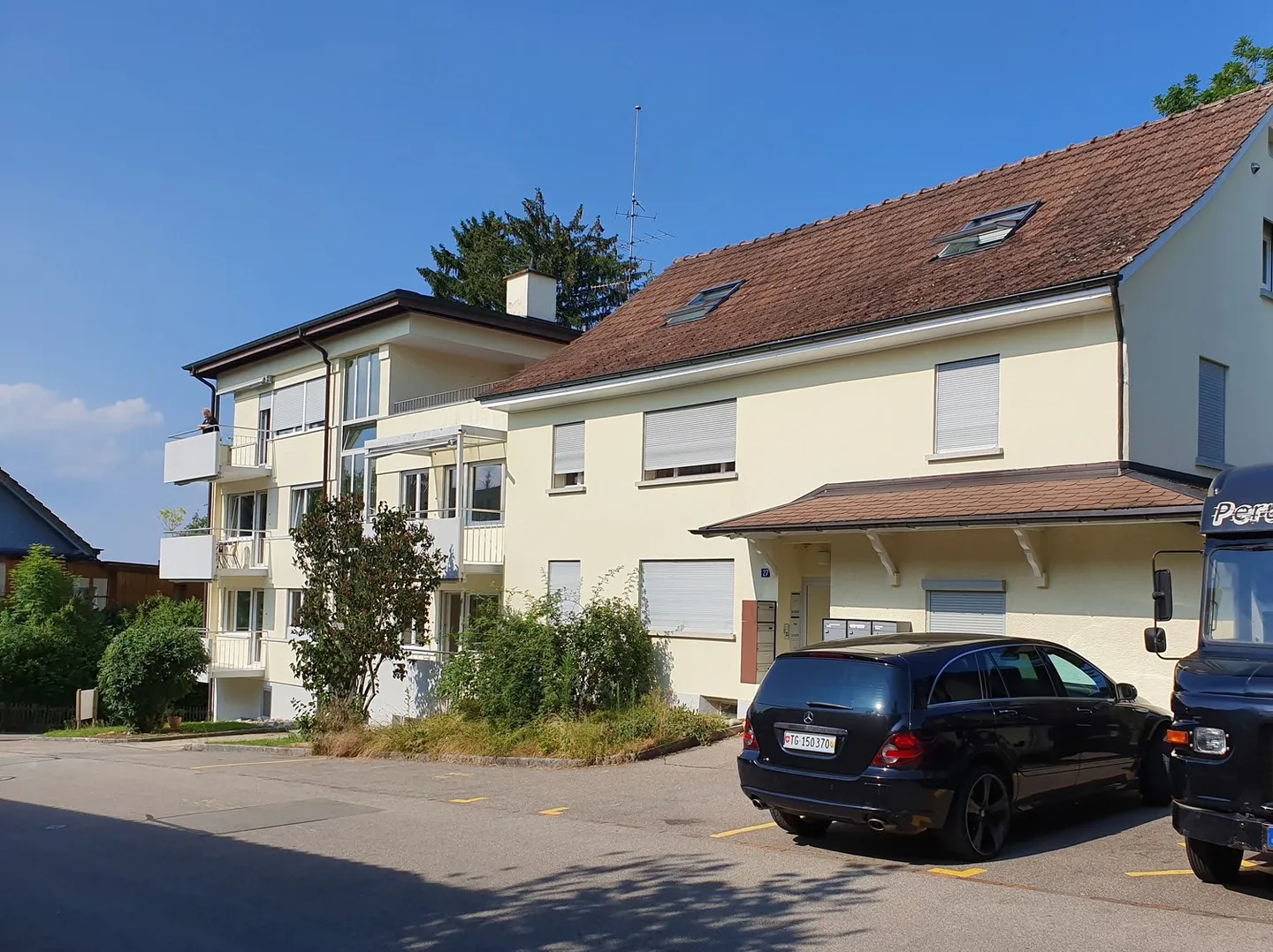 Incantevole appartamento con 3 camere in un edificio storico a Kreuzlingen - Foto 1 di 11