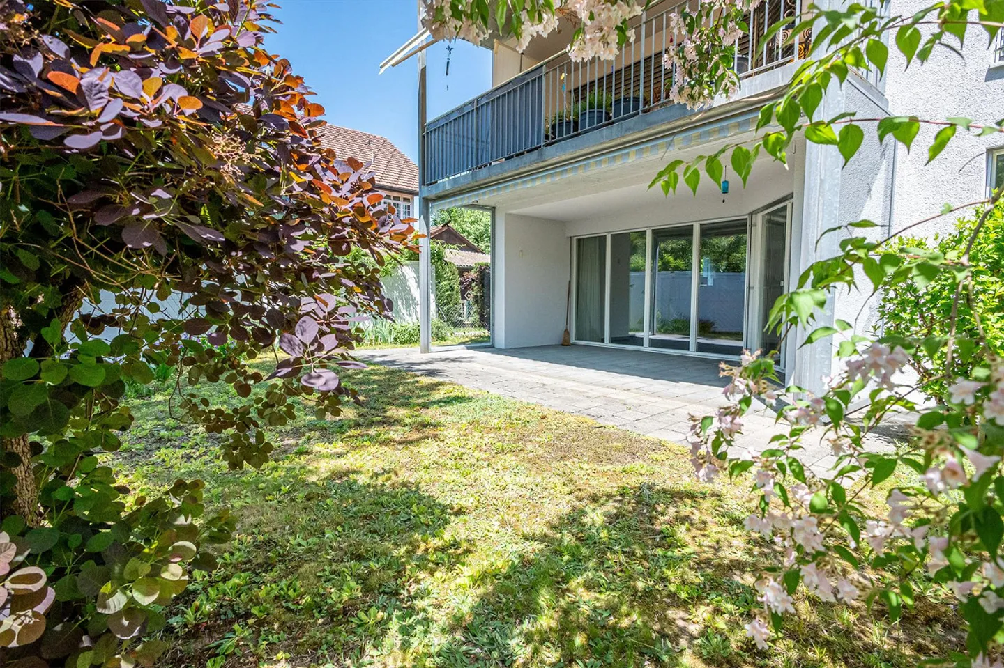 Appartamento giardino luminoso di 4,5 stanze con terrazza in vendita a Münsingen - Foto 11 di 13