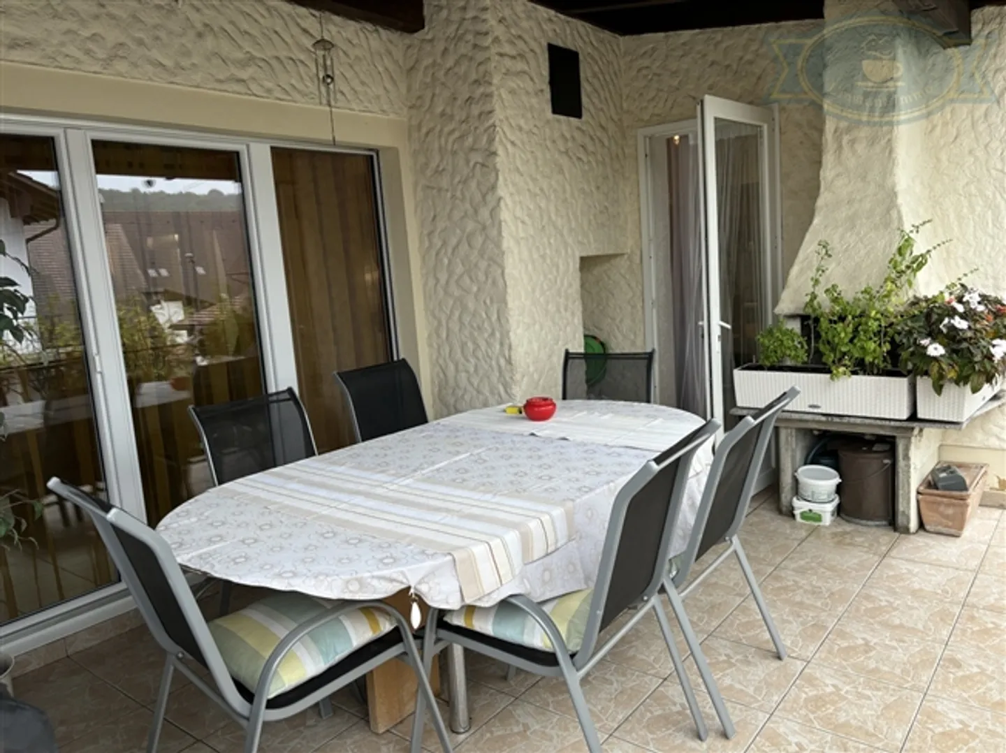 «Charmantes Haus im Zentrum des Dorfes Chevenez» - Foto 11 von 14